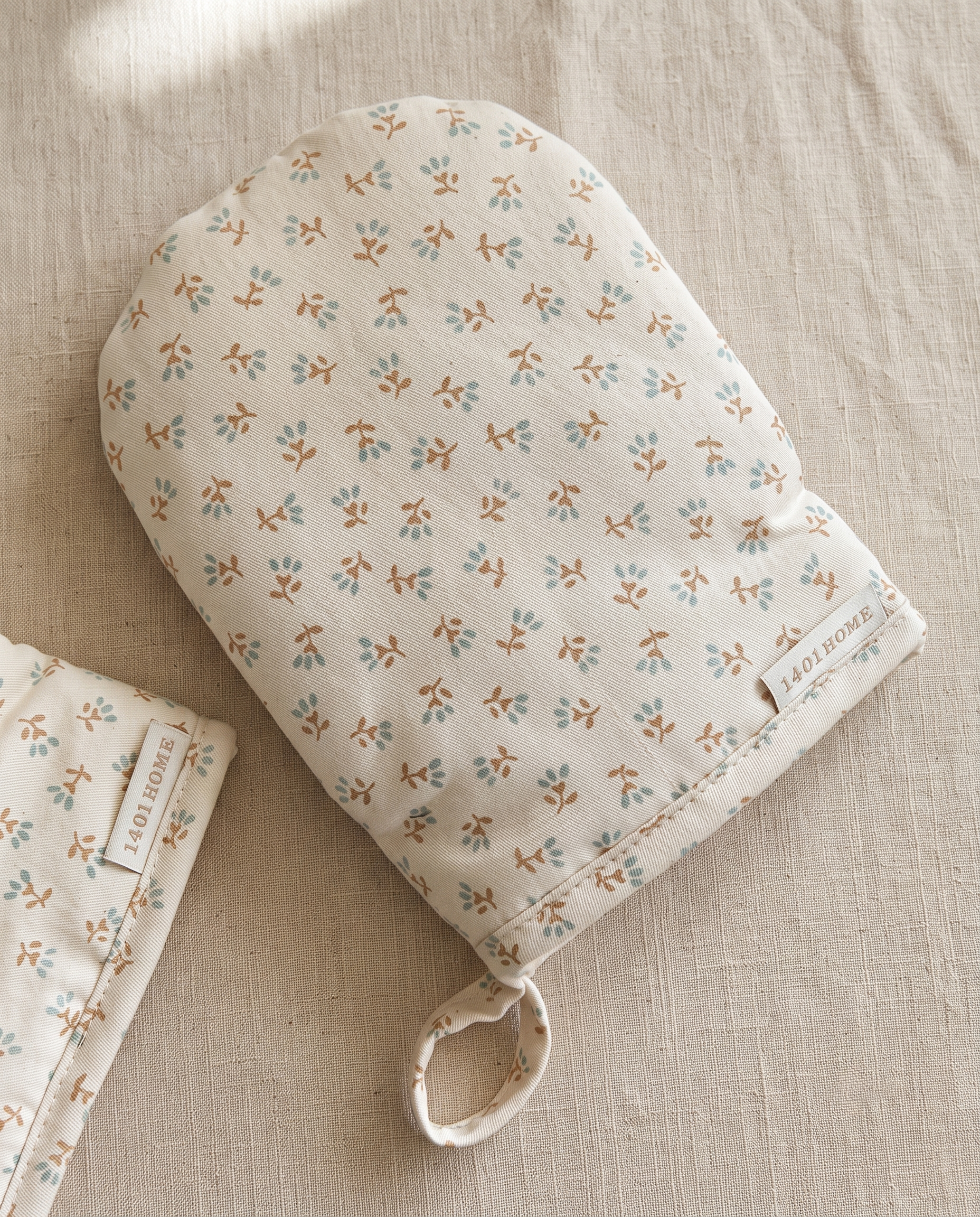 Petits et mamans oven gloves