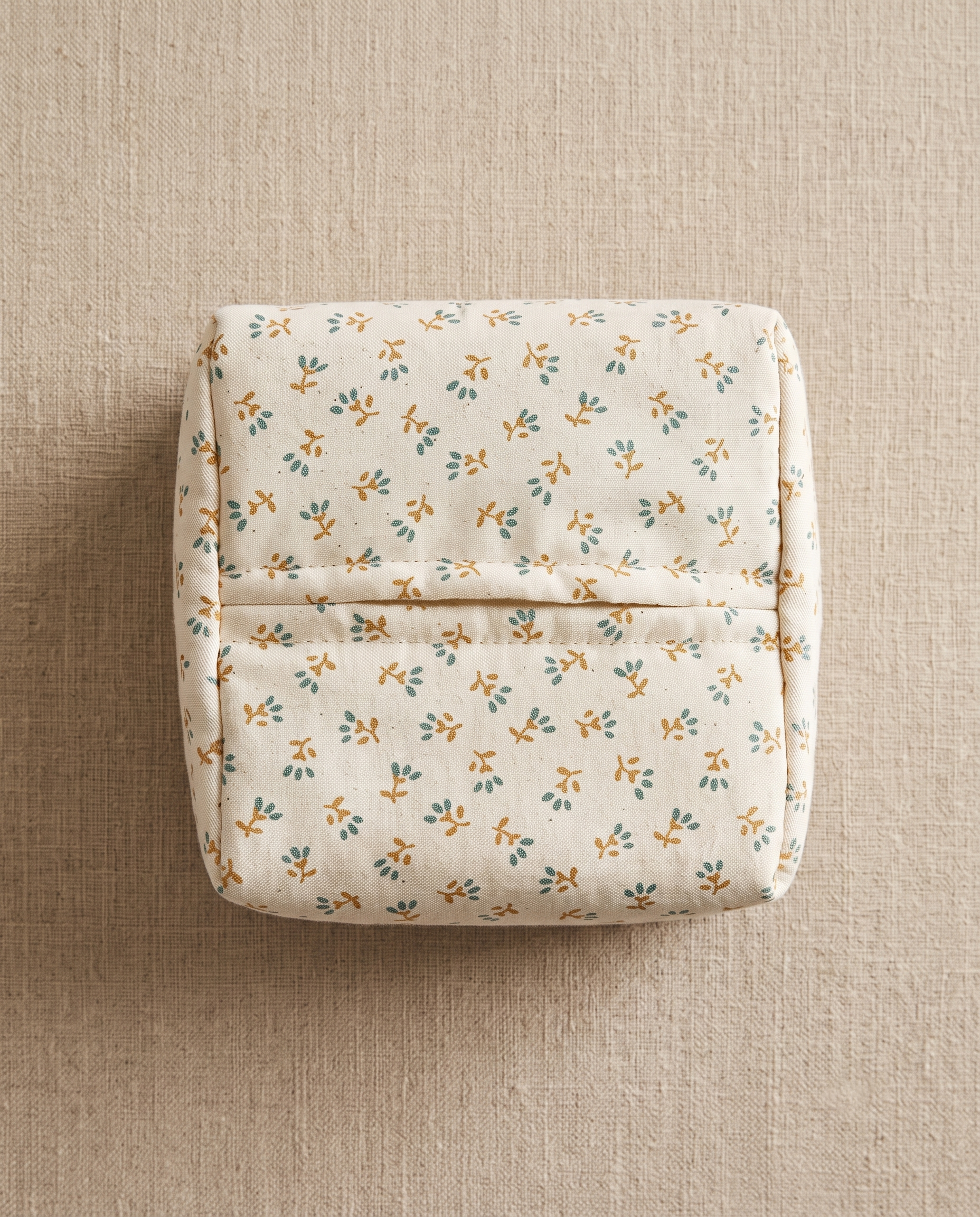 Petits et mamans mini tissue case