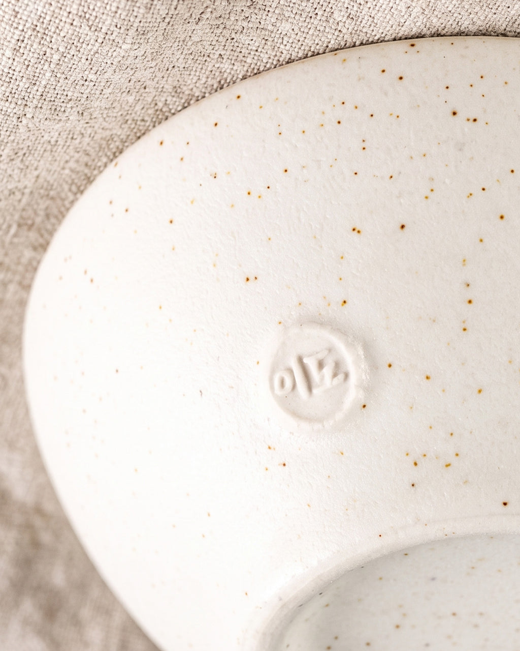 Wave topping bowl