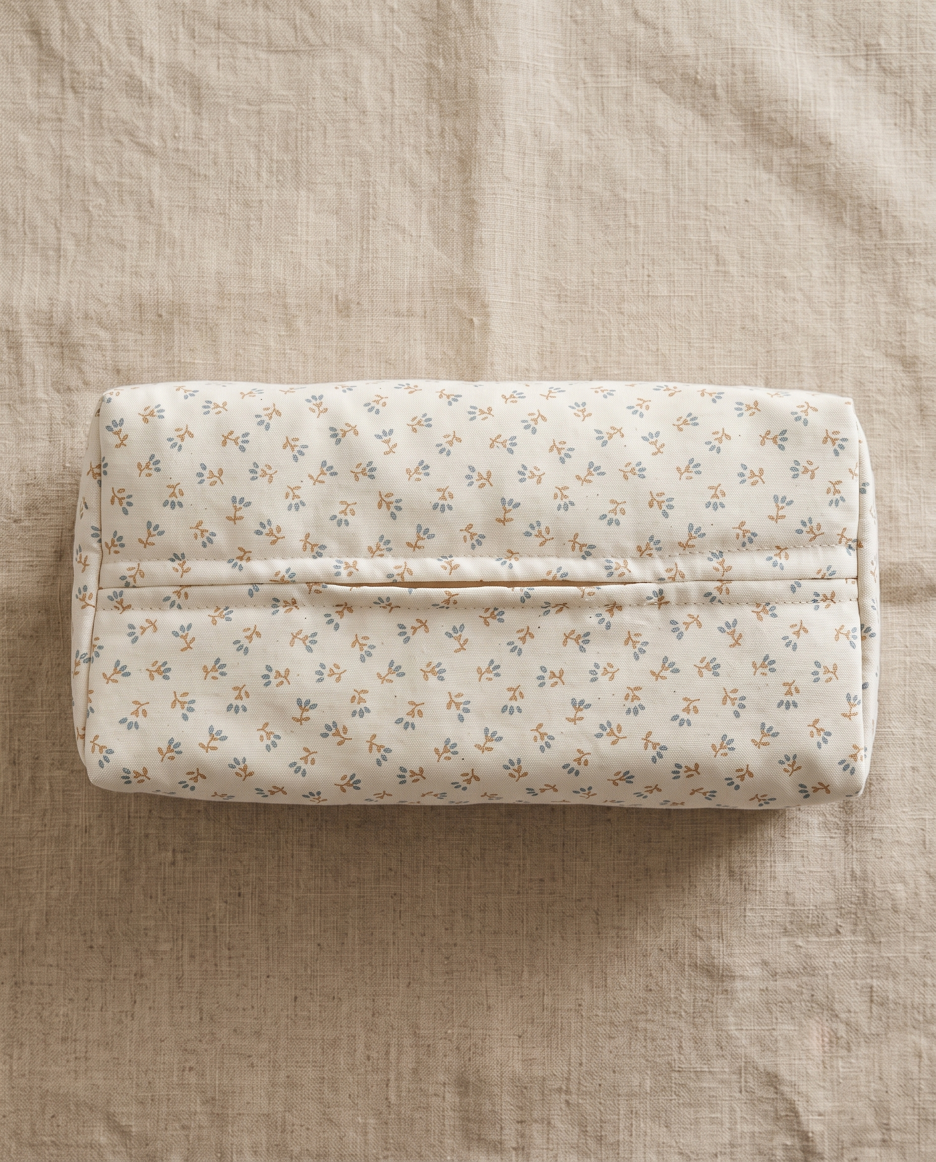 Petits et mamans tissue case