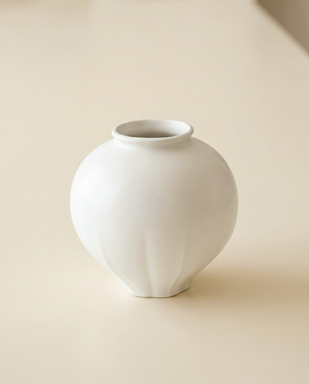 Flower moon jar