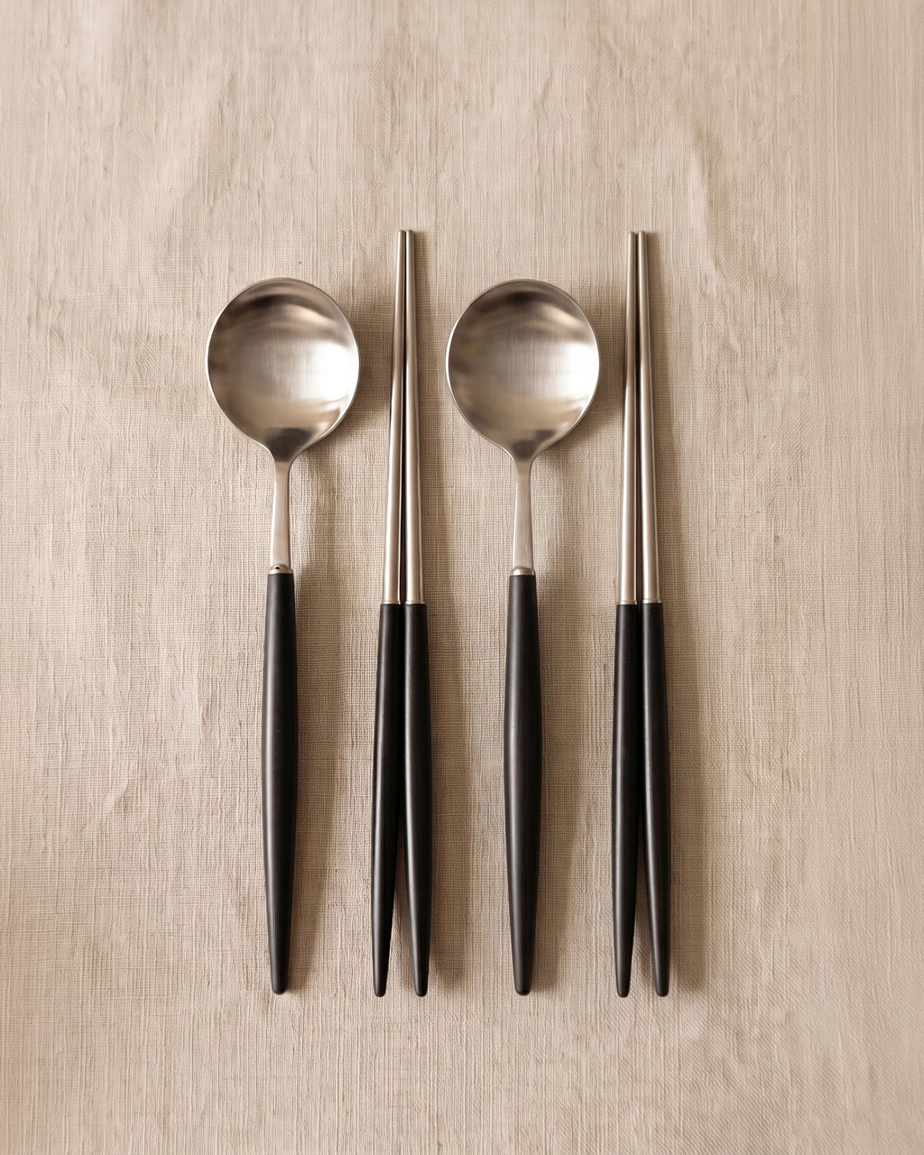 Arc dinner cutlery