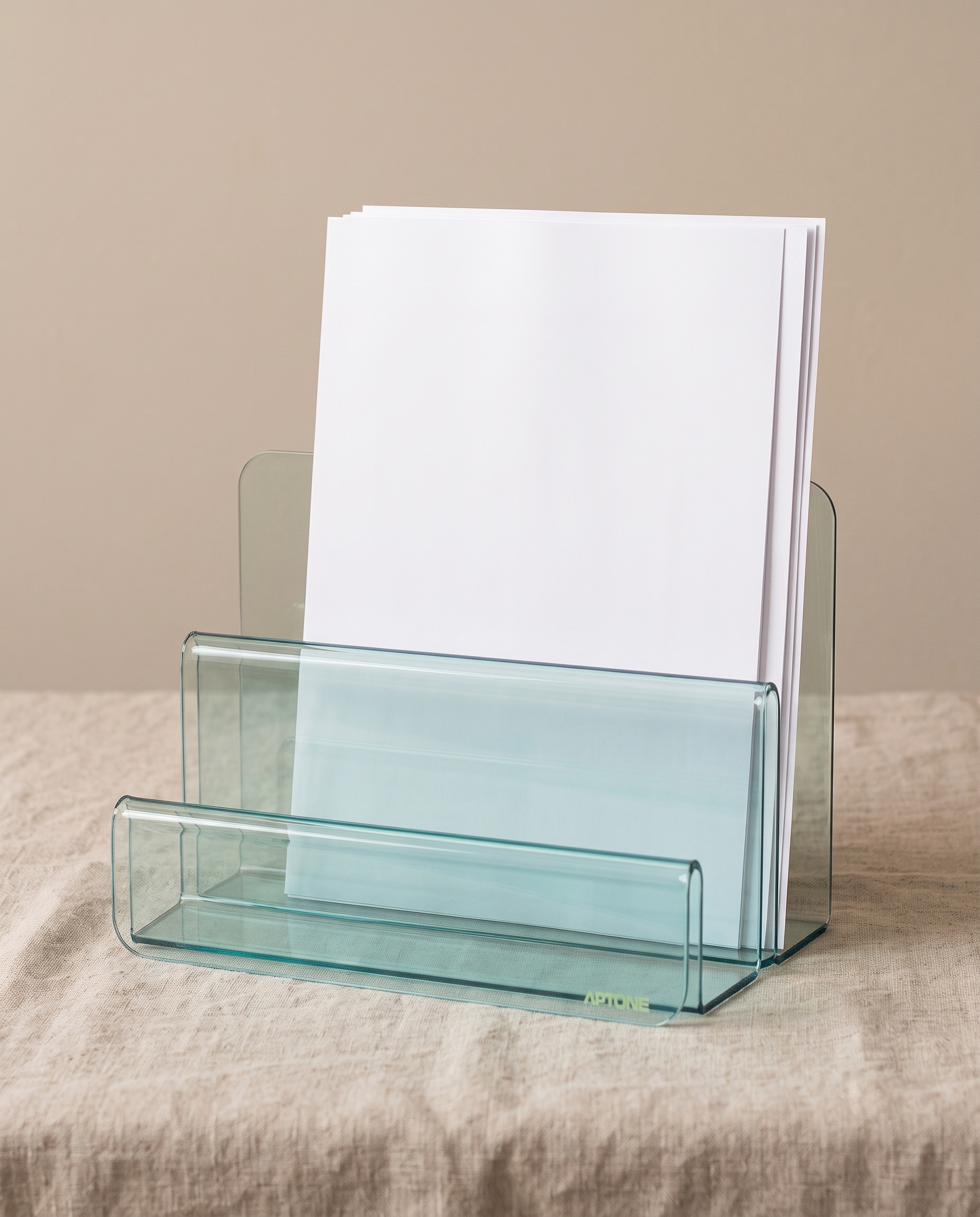 Aroo 3, multipurpose divider