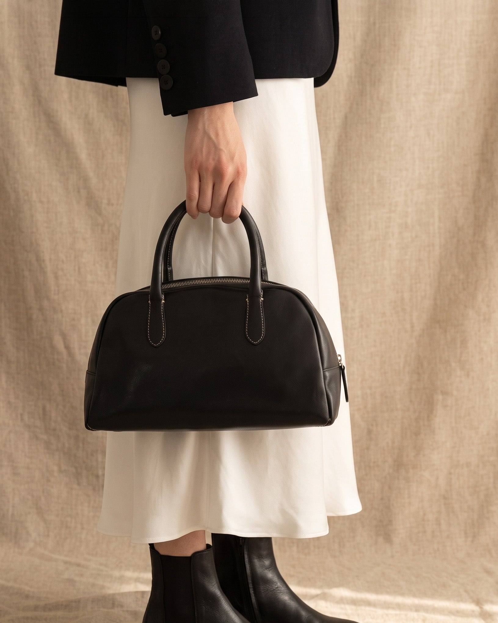 Classic mini golf bag in black leather