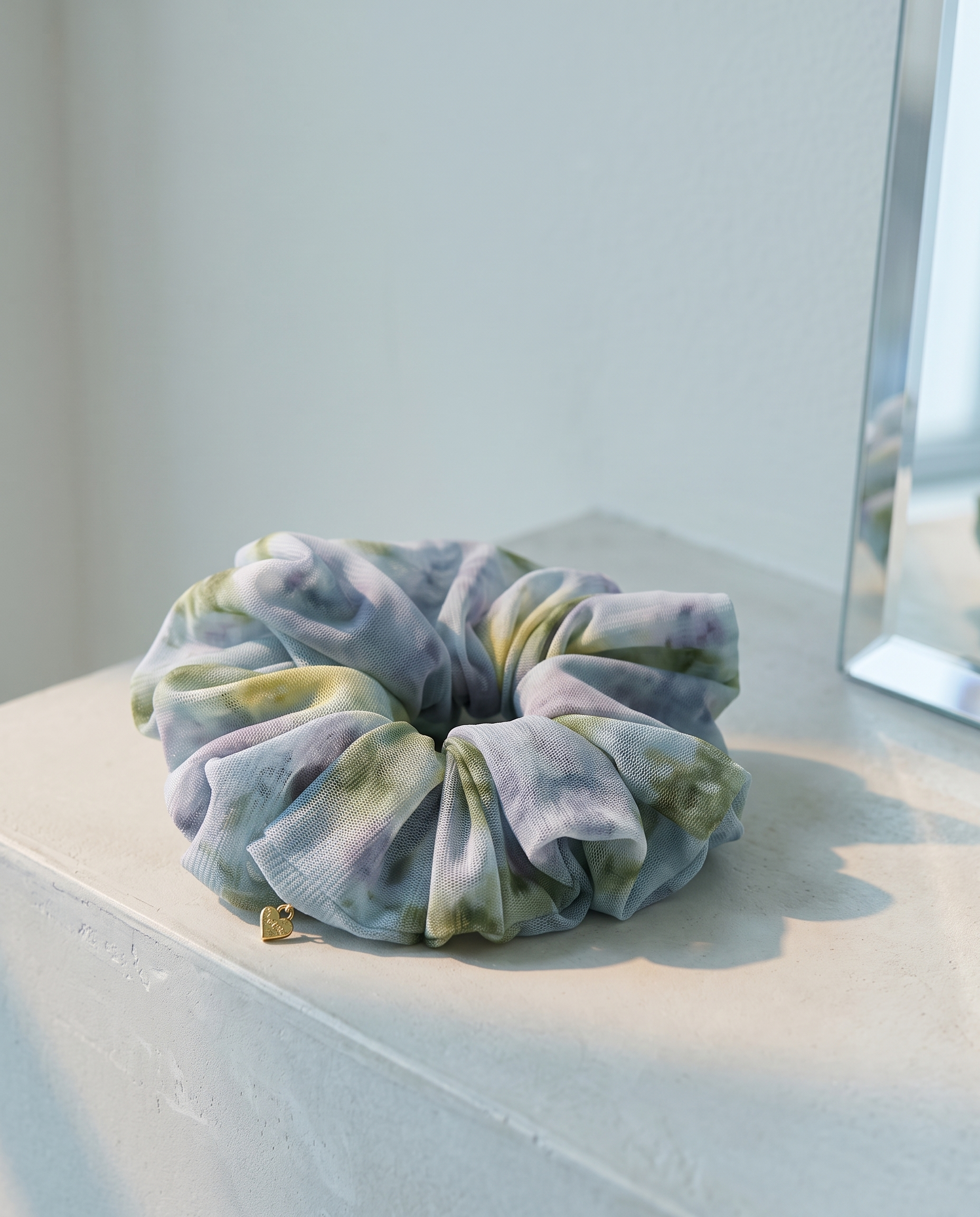 Maggie scrunchie, Misty blue