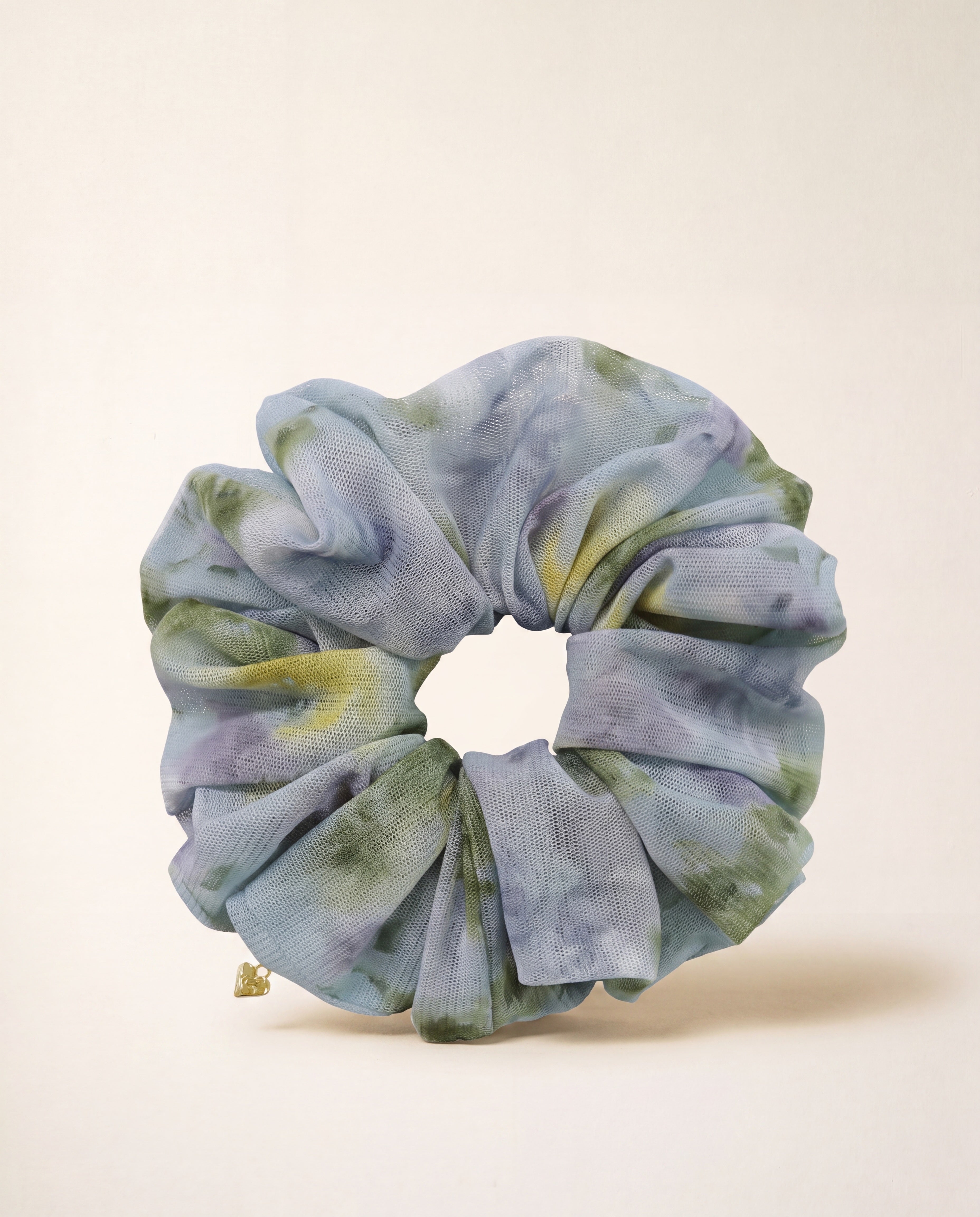 Maggie scrunchie, Misty blue