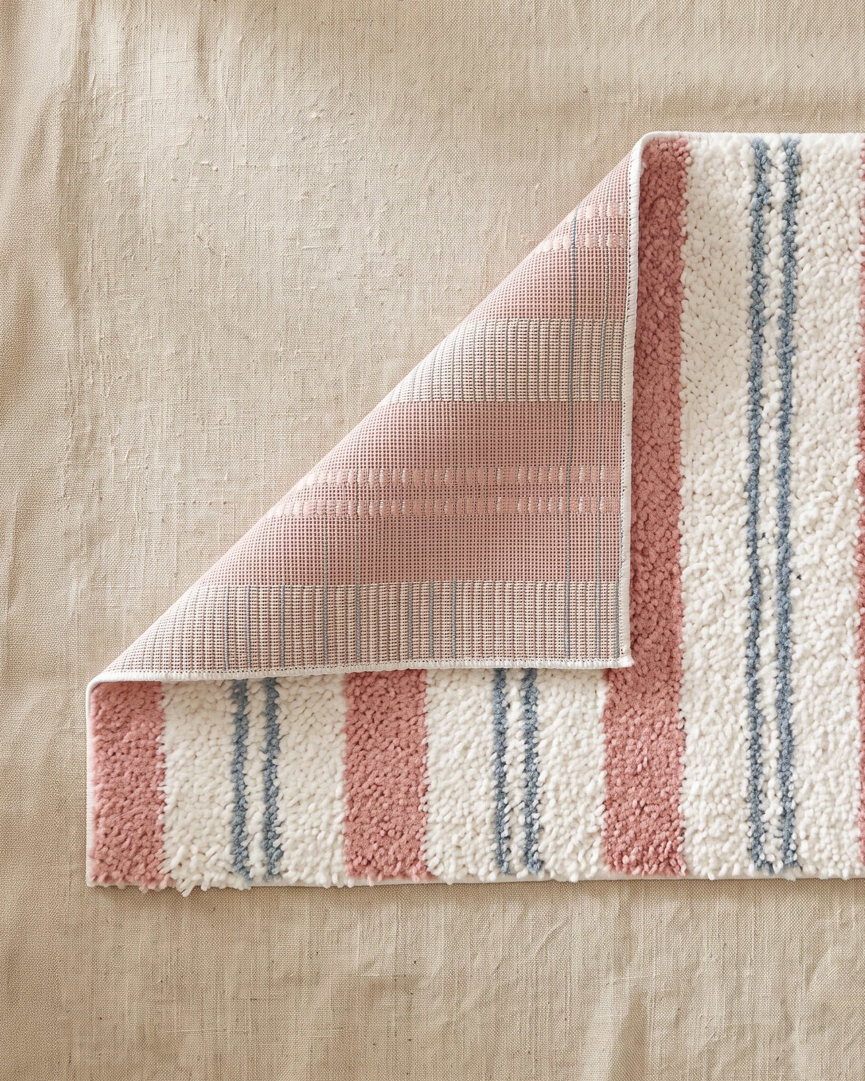 Bold stripe mat