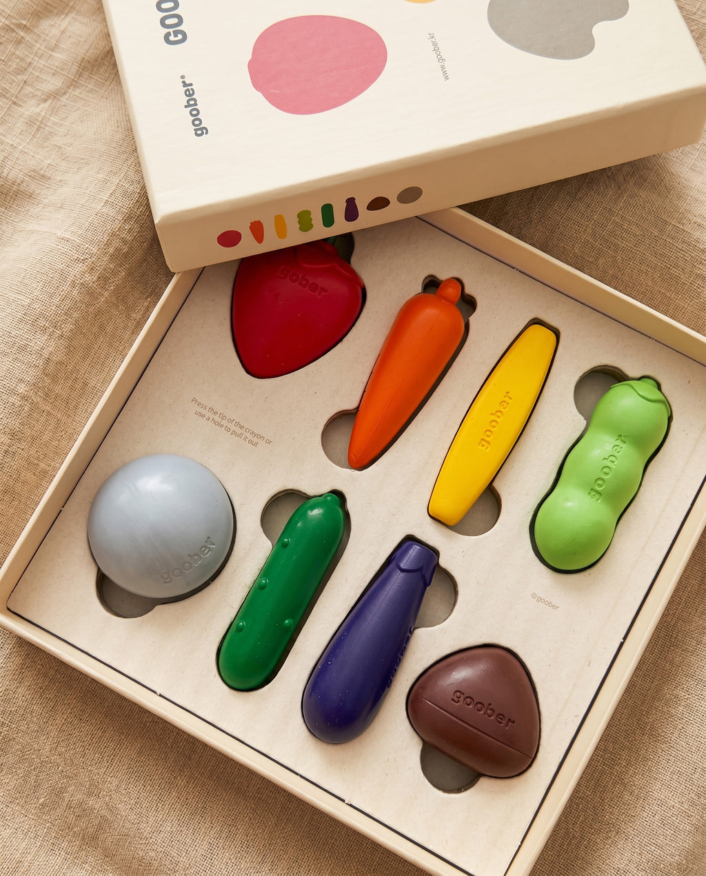 Farm crayon set