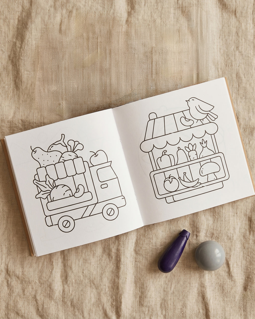Farm crayon set