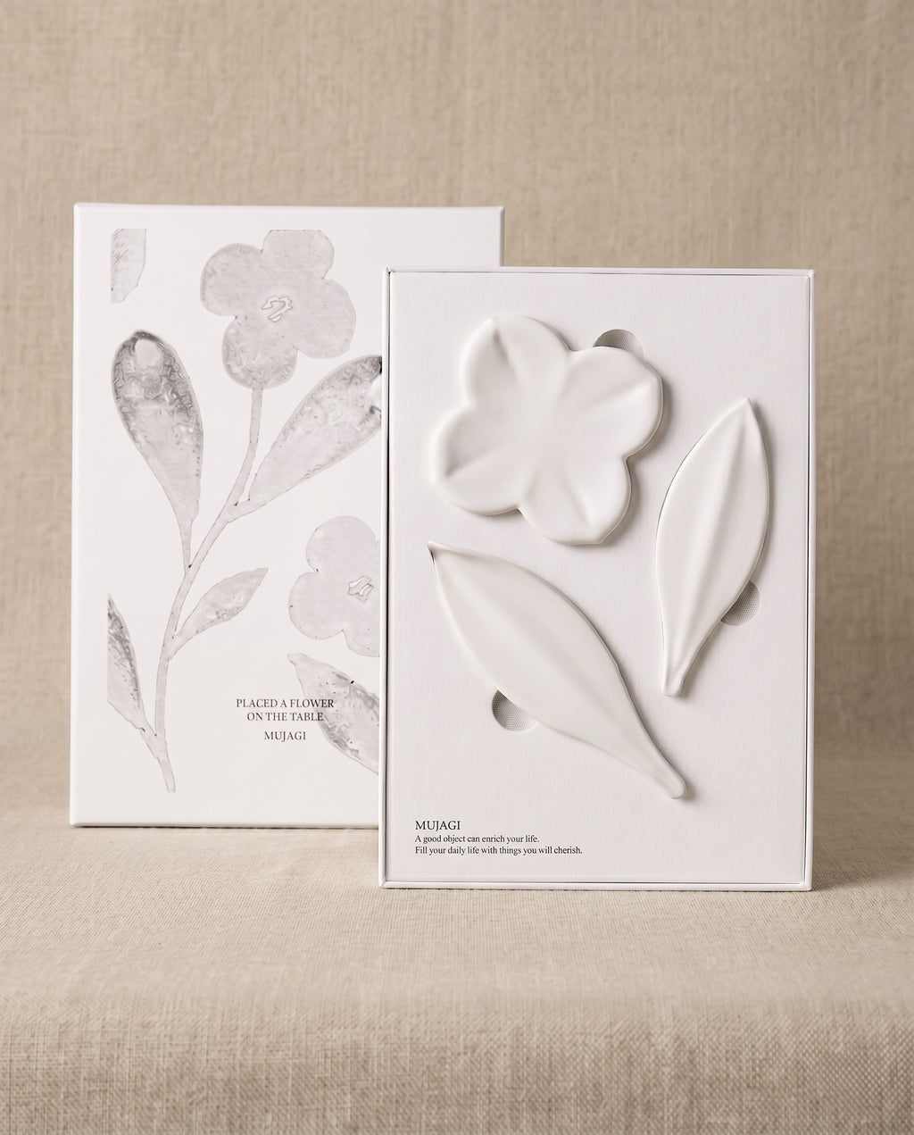 Petal cutlery rest set