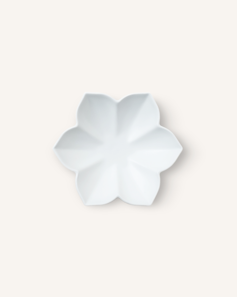 Flower 06 plate