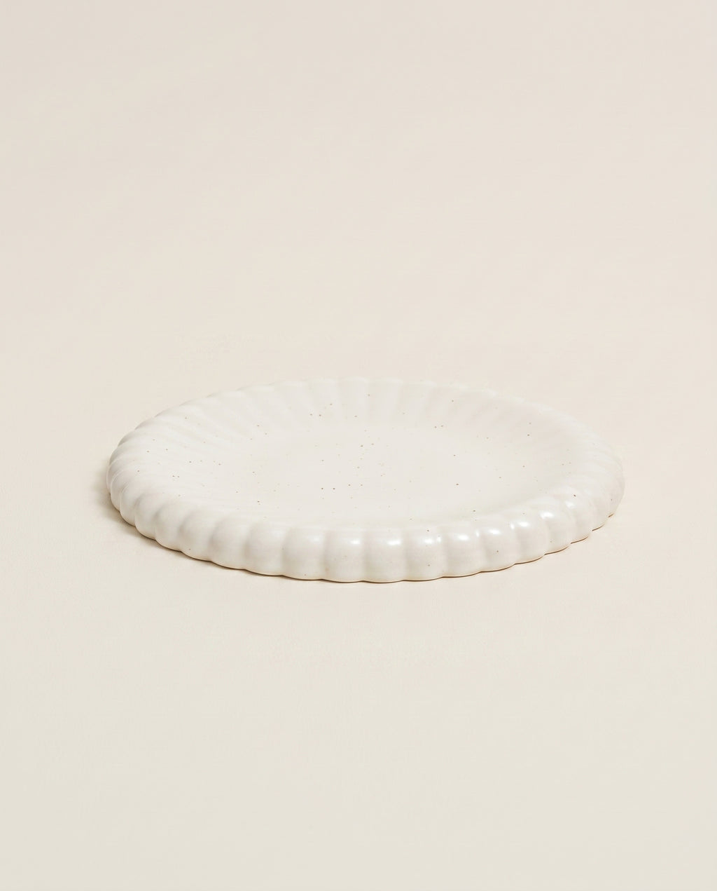 Blooming plates, round and oval
