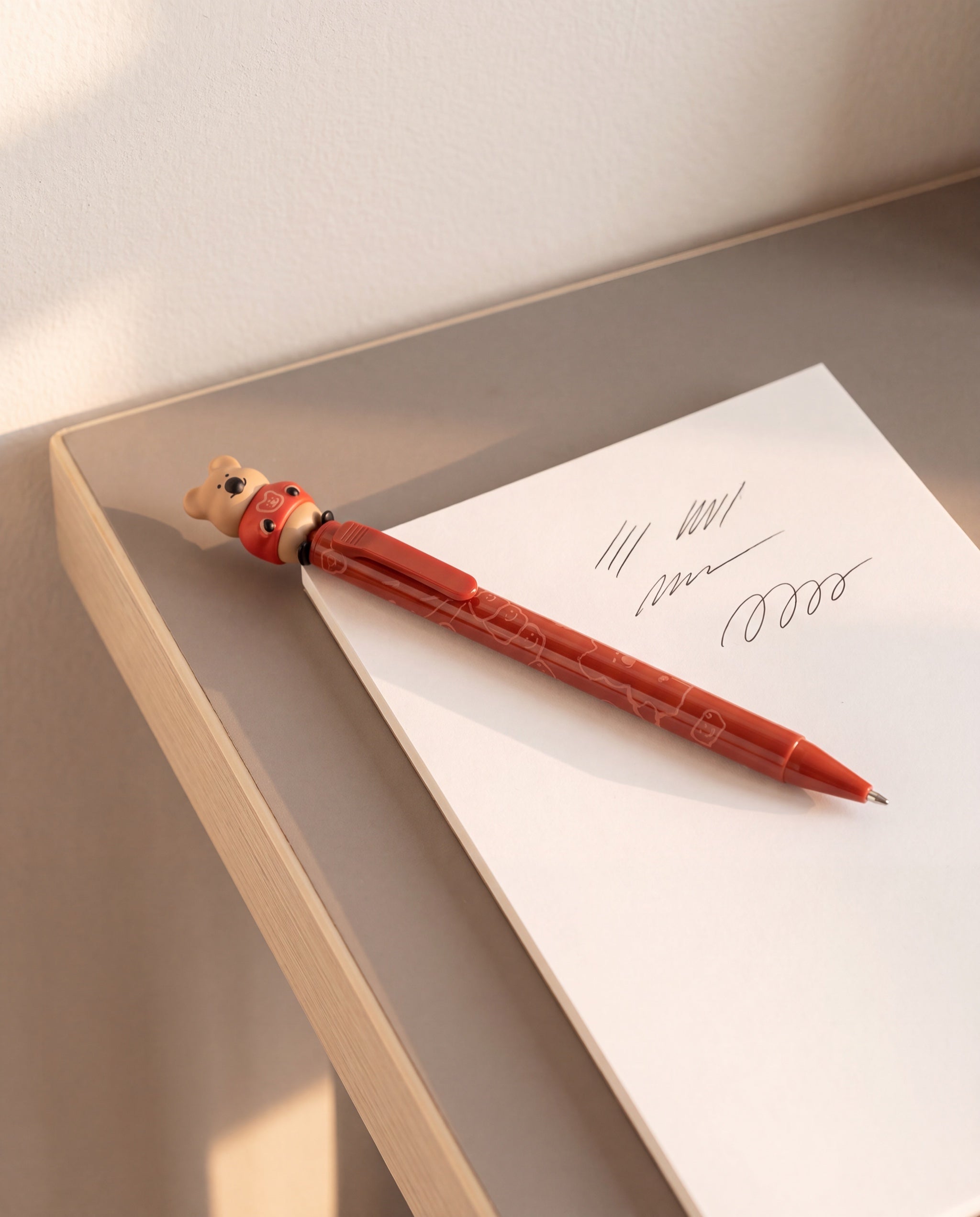 Quokka in School figure pen by Dinotaeng, the figure pressed down as the knock with the nib extended