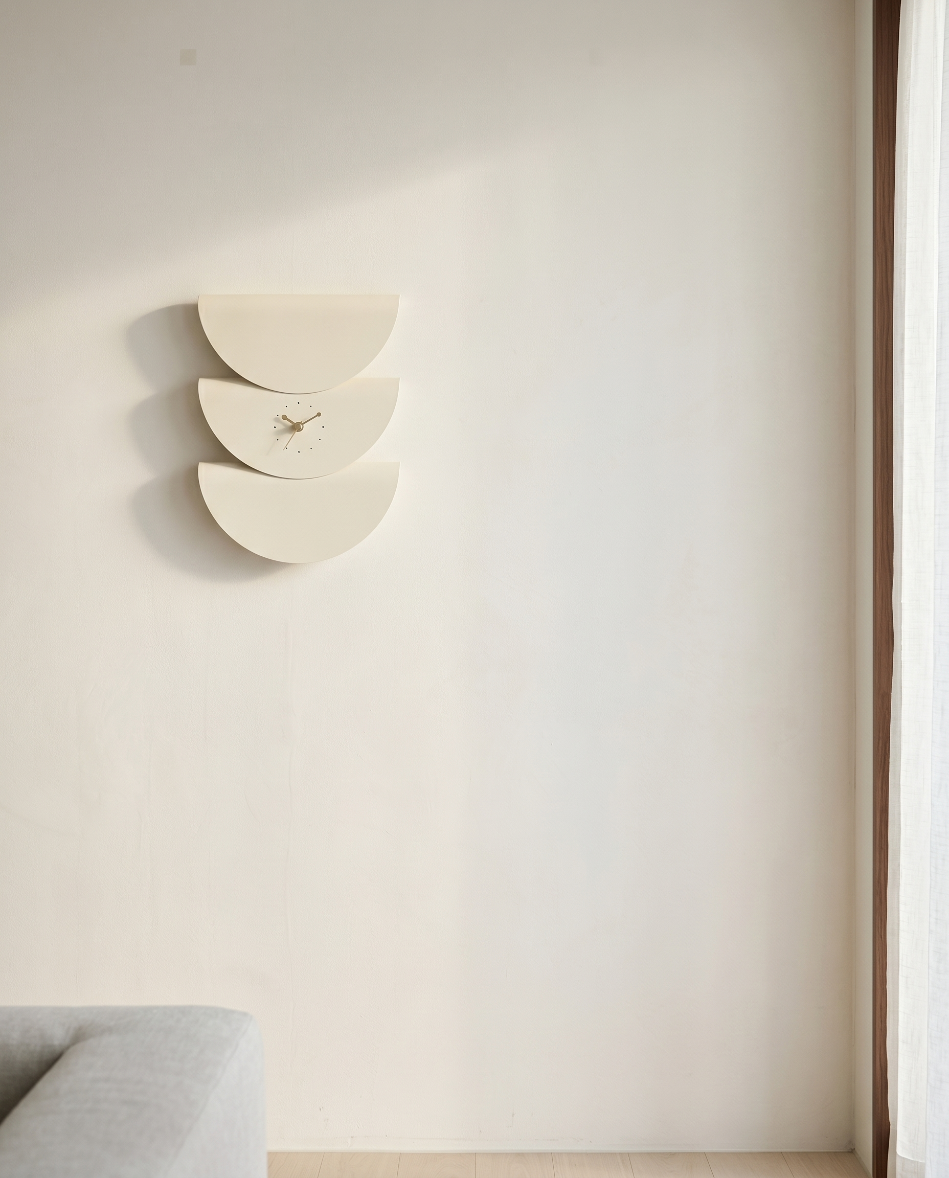 Mandarin wall clock