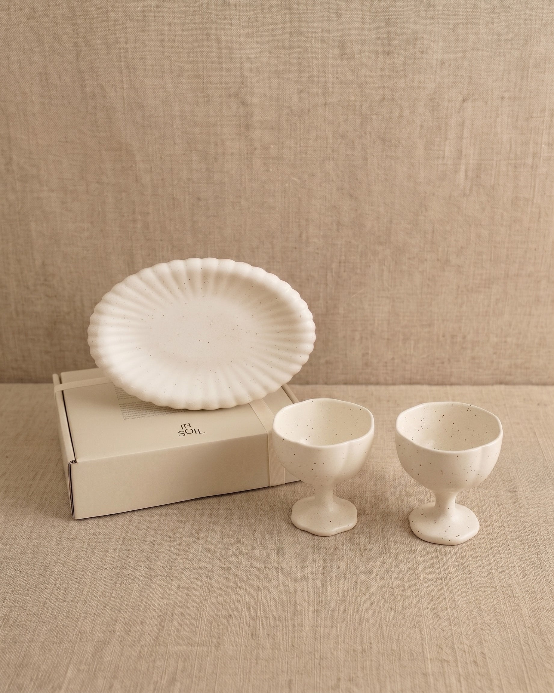 Blooming dessert bowl and plate set