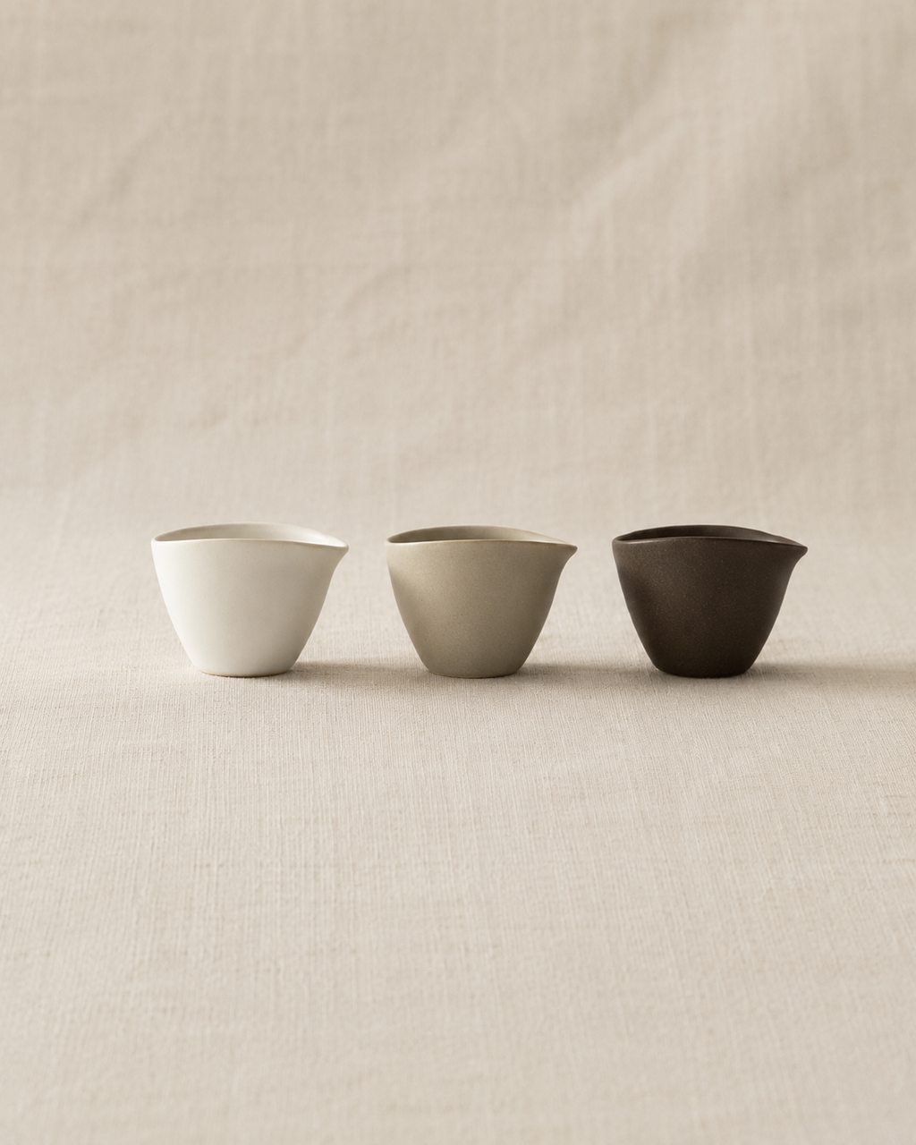 Hin tea cups, set of two