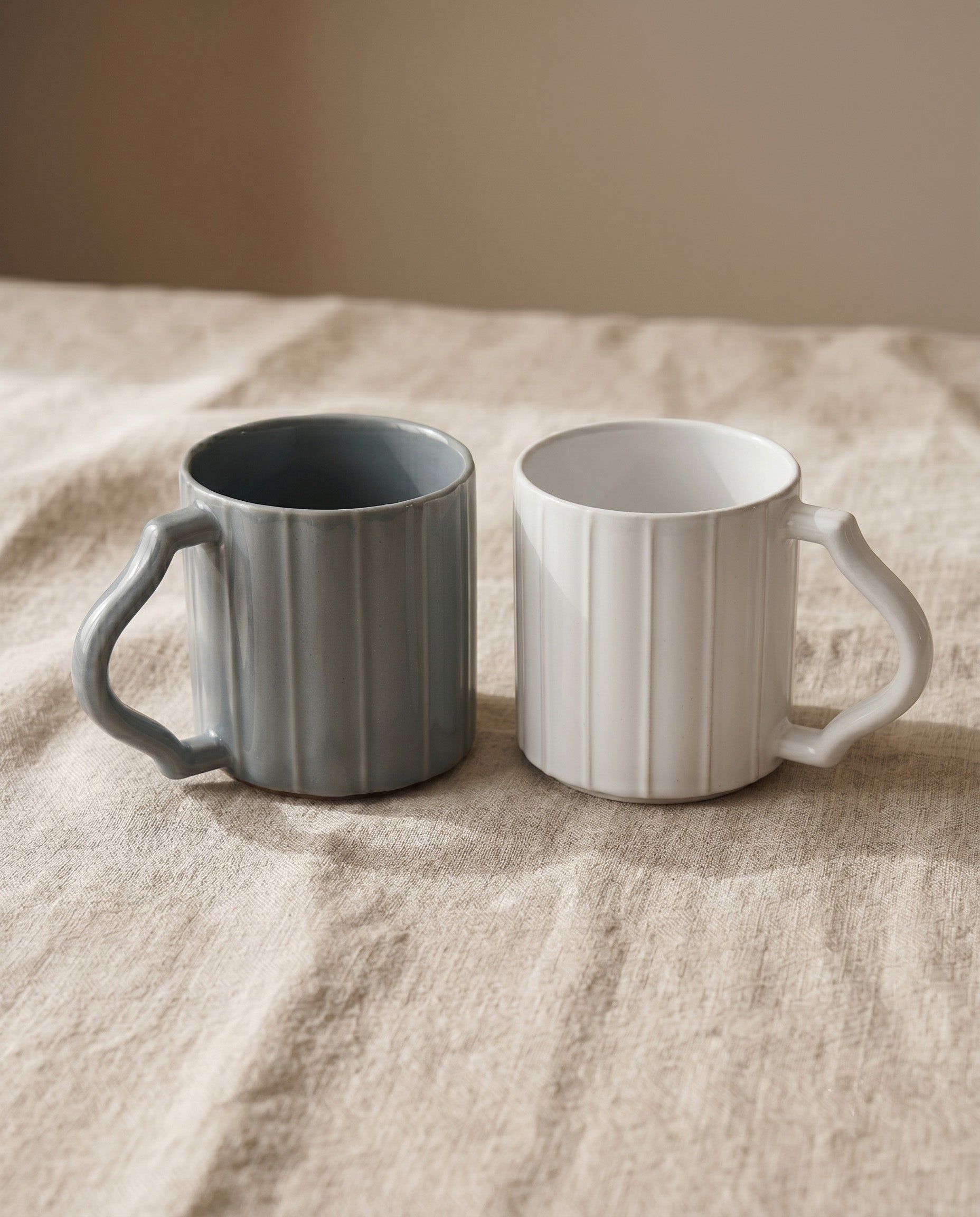 Nu-Frame mugs, set of two