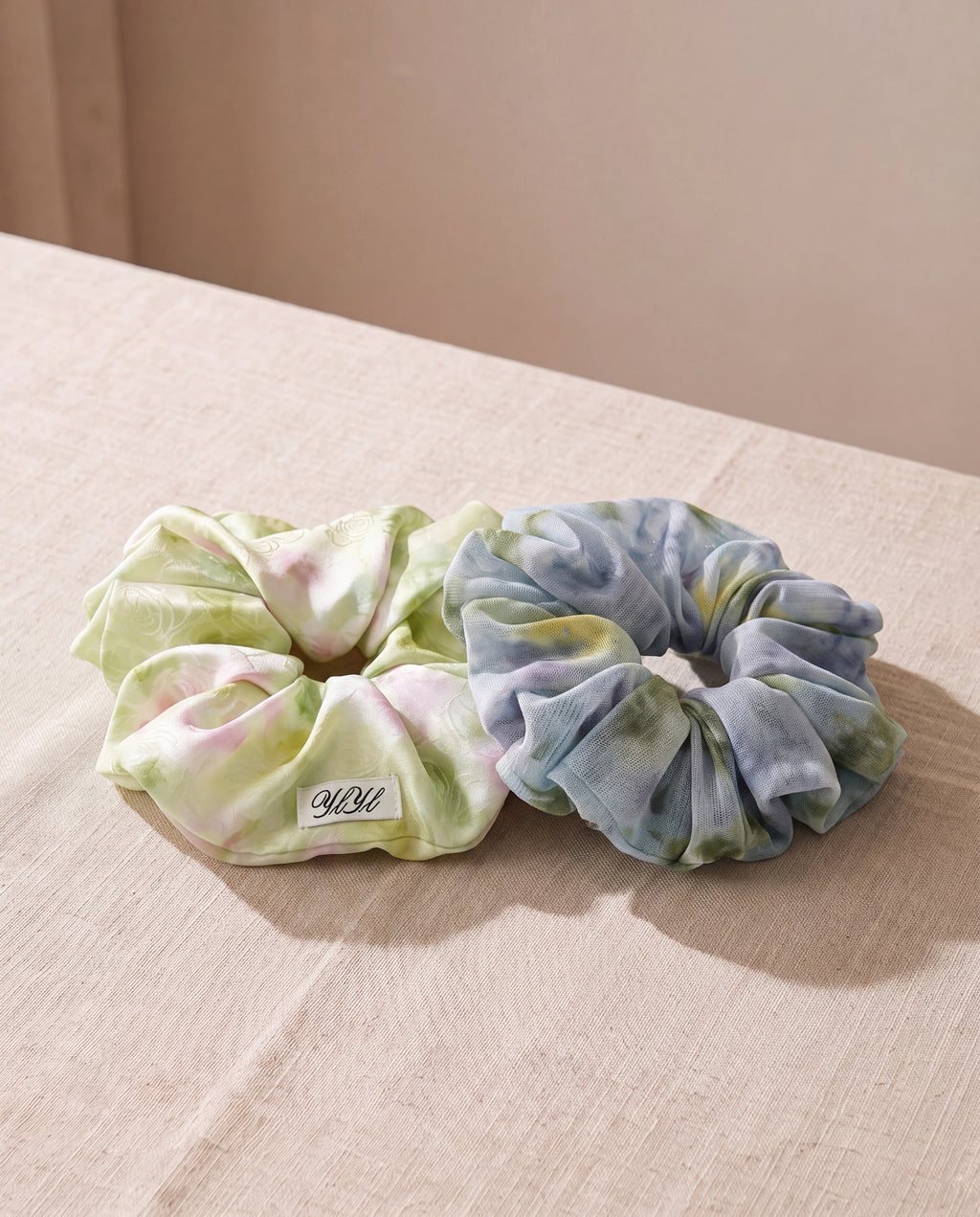 Maggie scrunchie, set of two