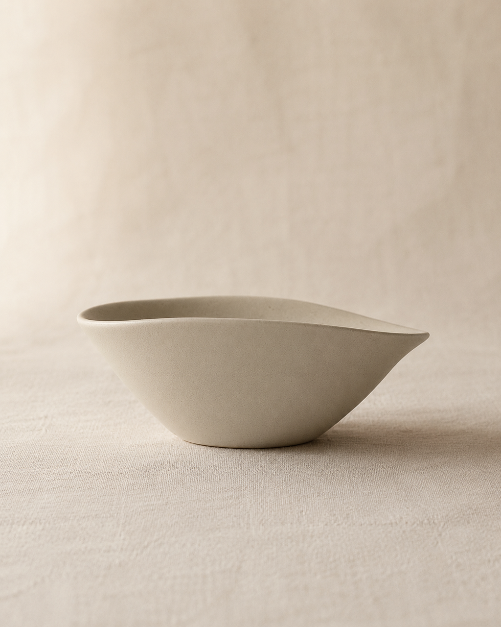 Hin rice and soup bowls