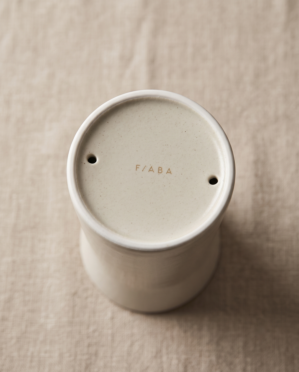 Tito utensil holder, short
