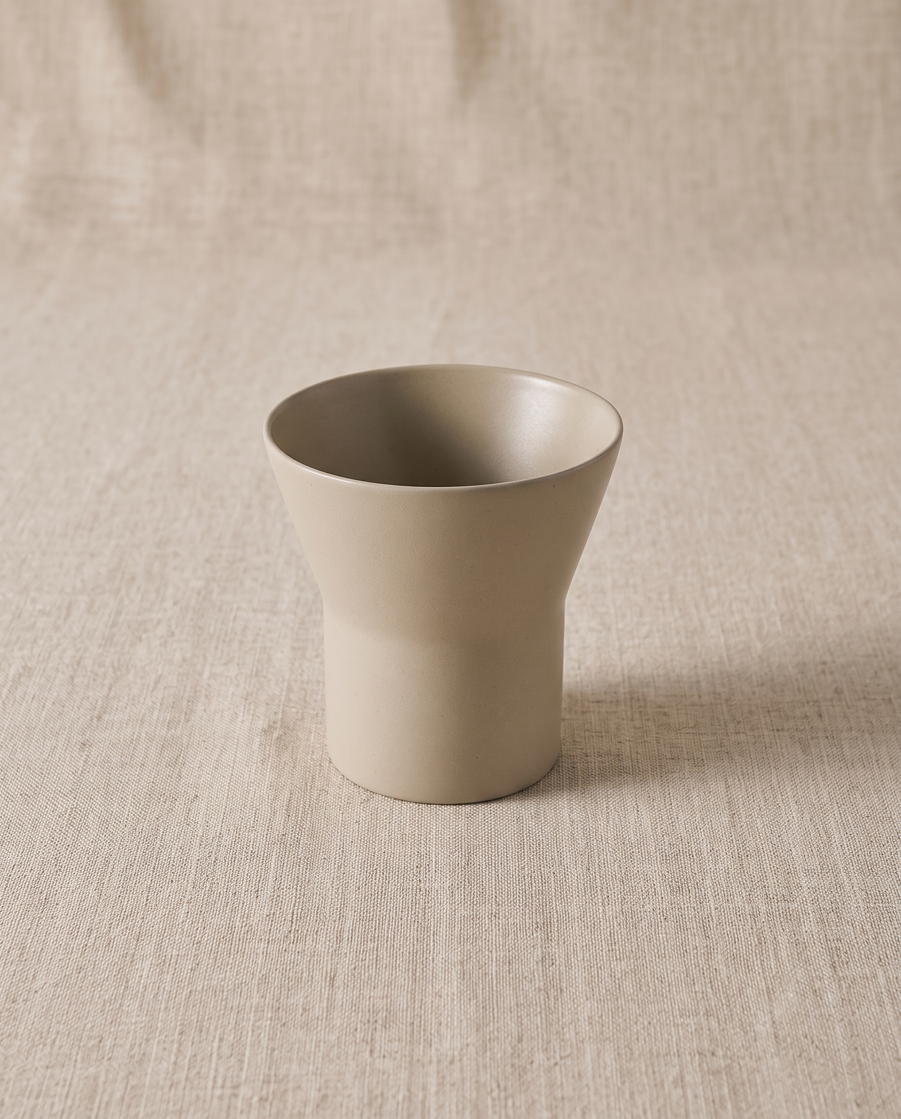 Tito utensil holder, short