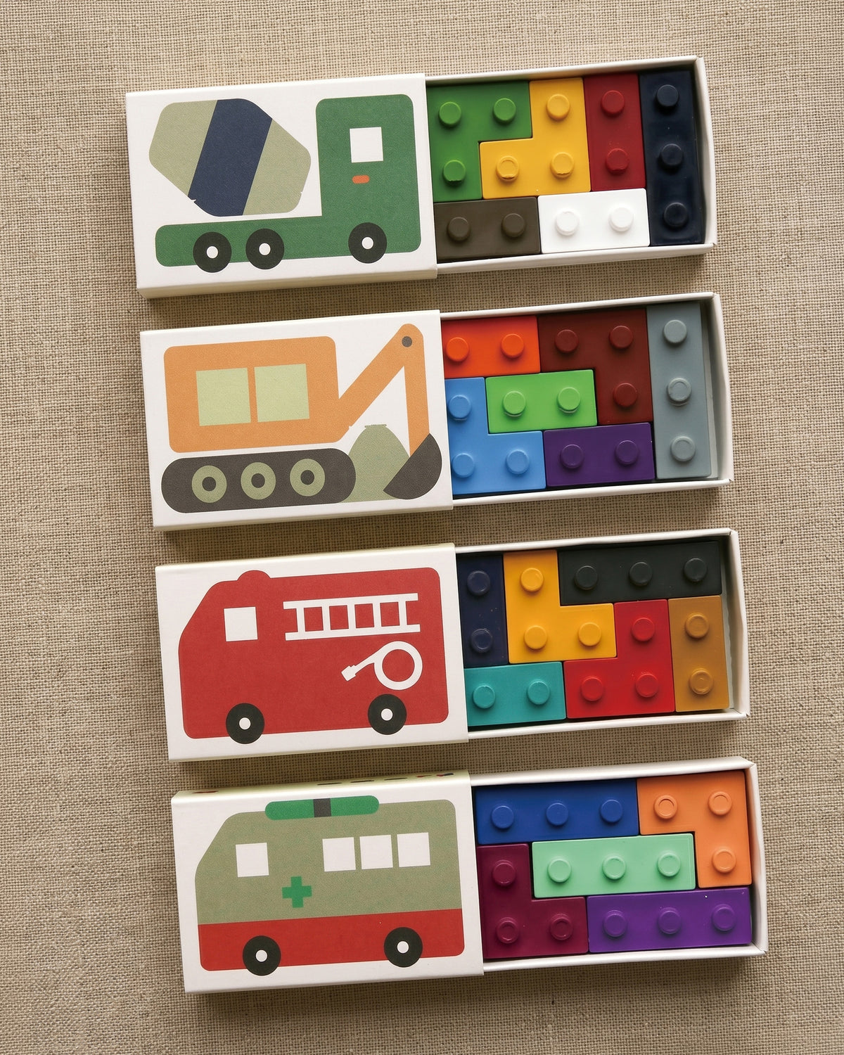 Vehicle crayon set