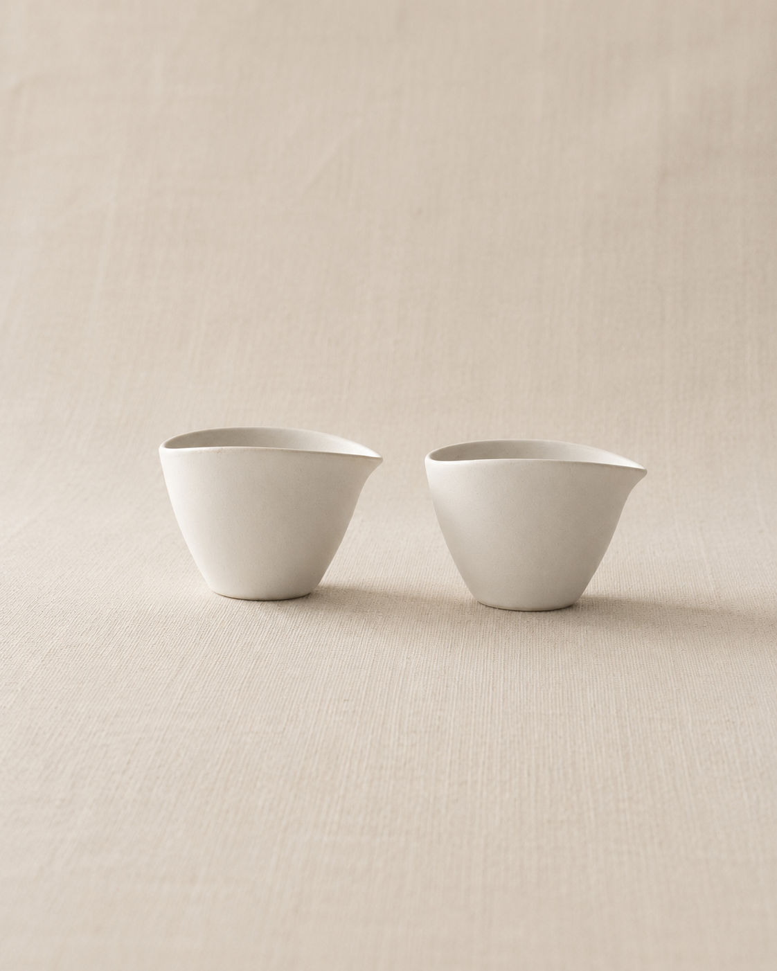 Hin tea cups, set of two