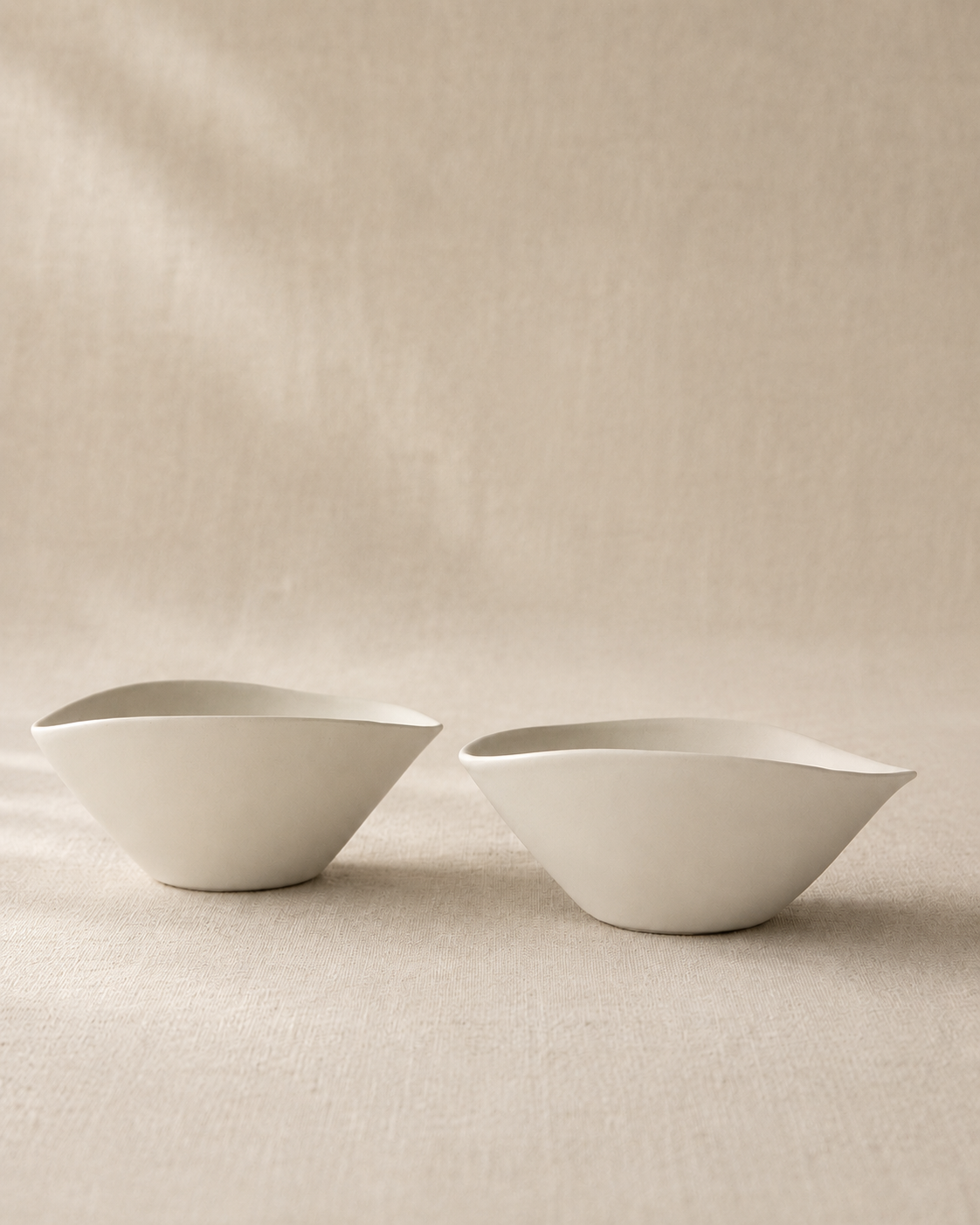 Hin rice and soup bowls