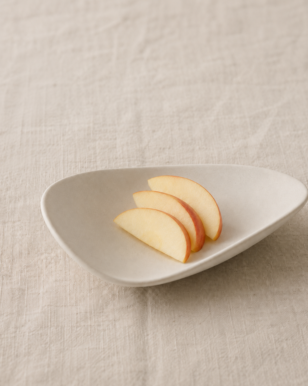 Hin pebble plate